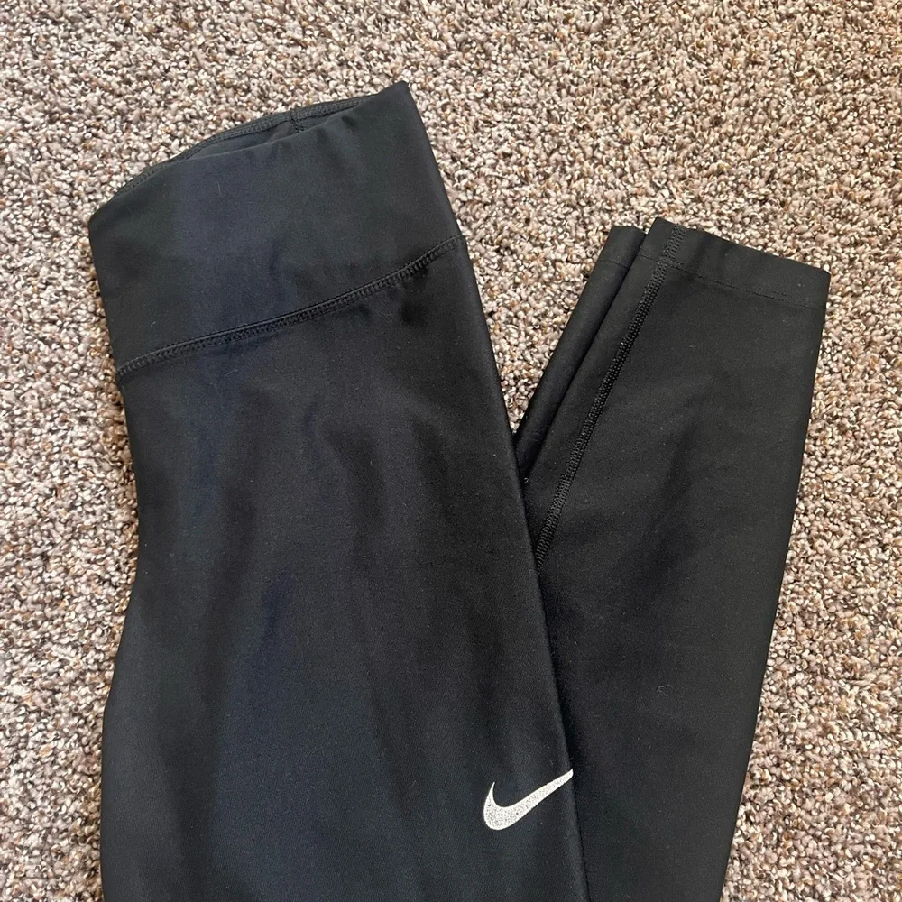 Nike Dri-fit Black Leggings with White Logo - Picture 2 of 6